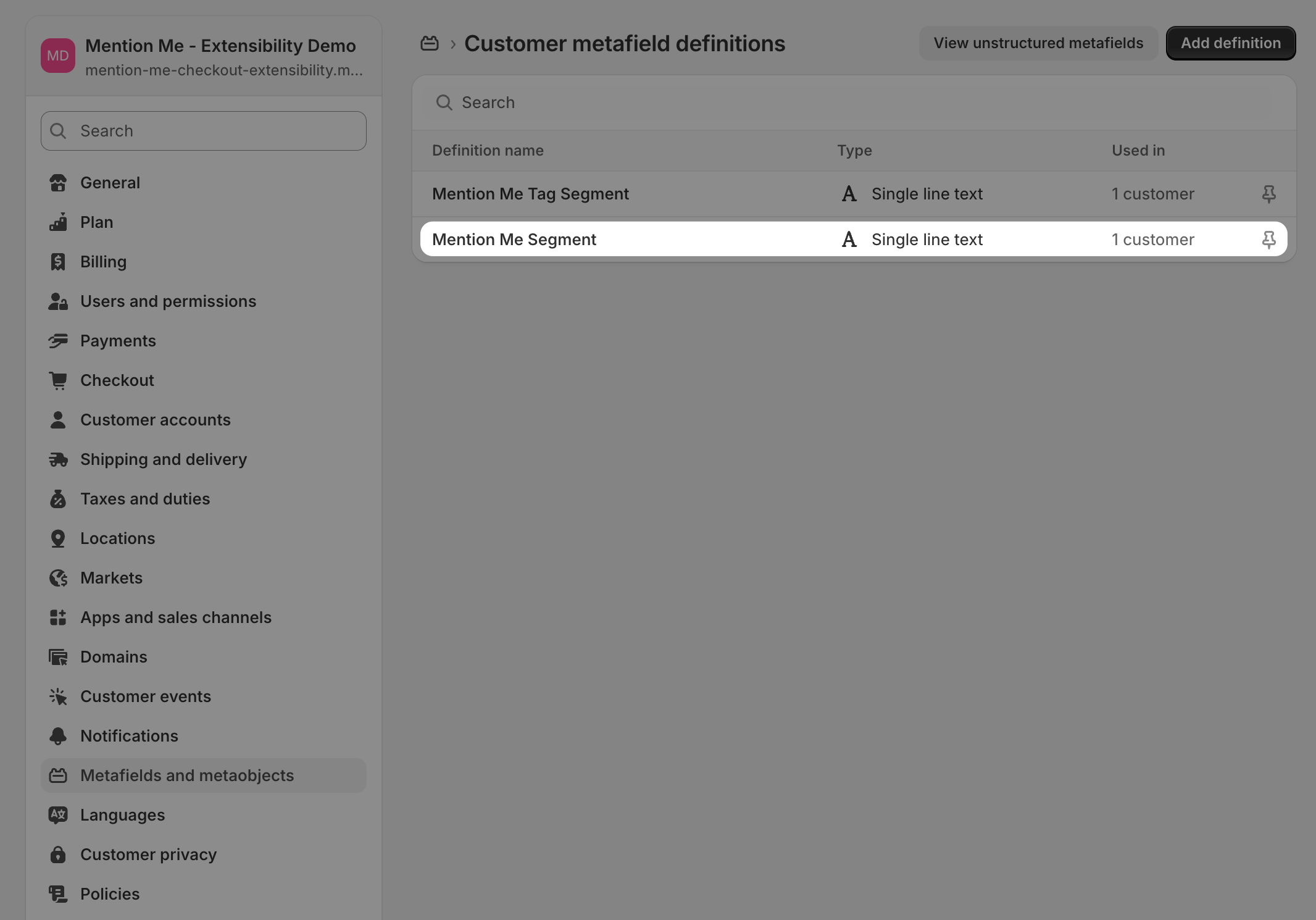 Viewing customer metafield detail