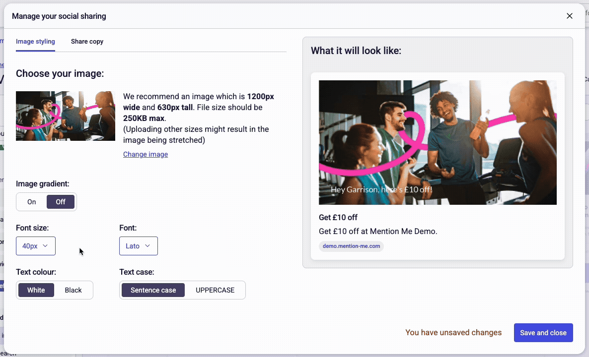 The user is styling the text which is changing in real time and show in the preview